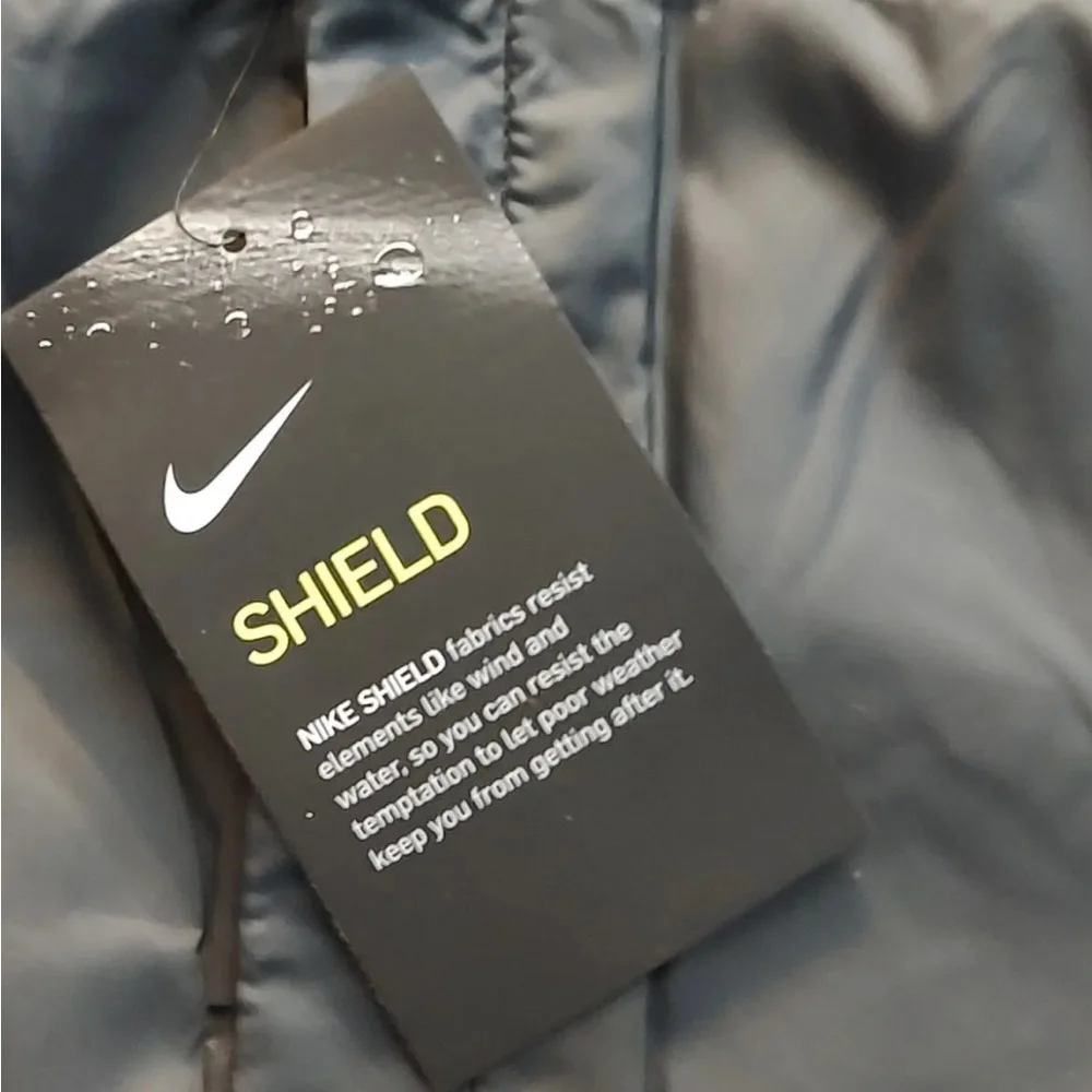 Nike Shield Full Zip Golf Jacket, Men’s Large